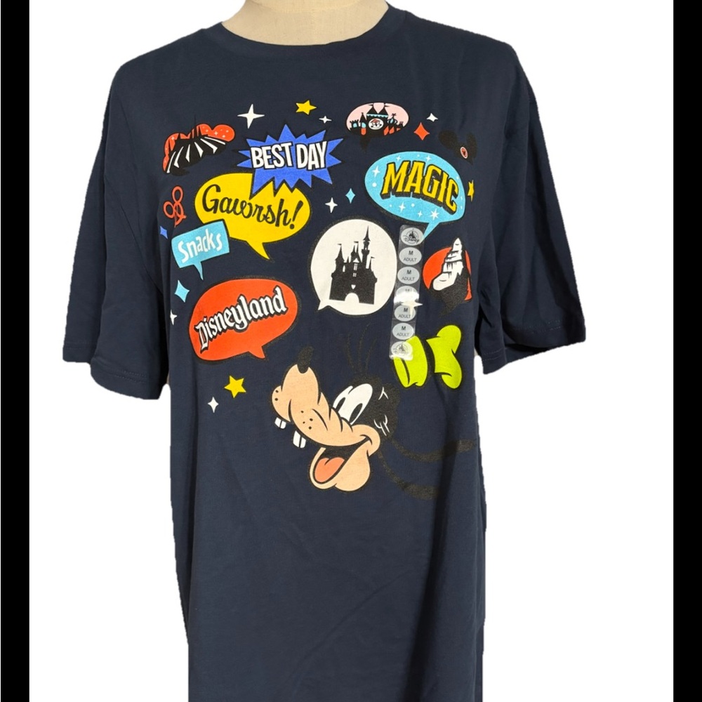Disney Disneyland Resort Goofy & Icons Blue T-Shirt Adult Size Medium Castle,